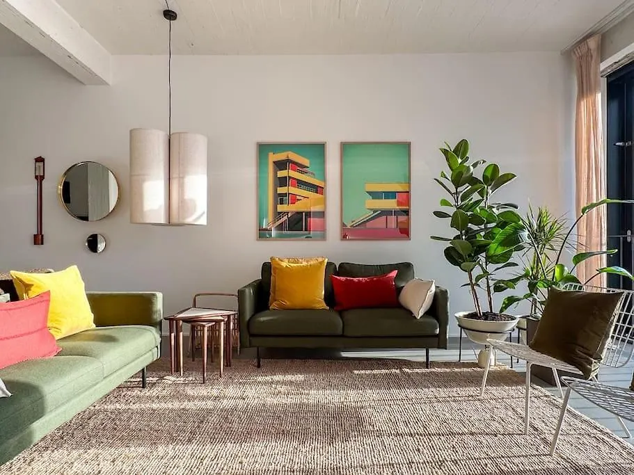Stunning Industrial-Style Loft By The Canals location